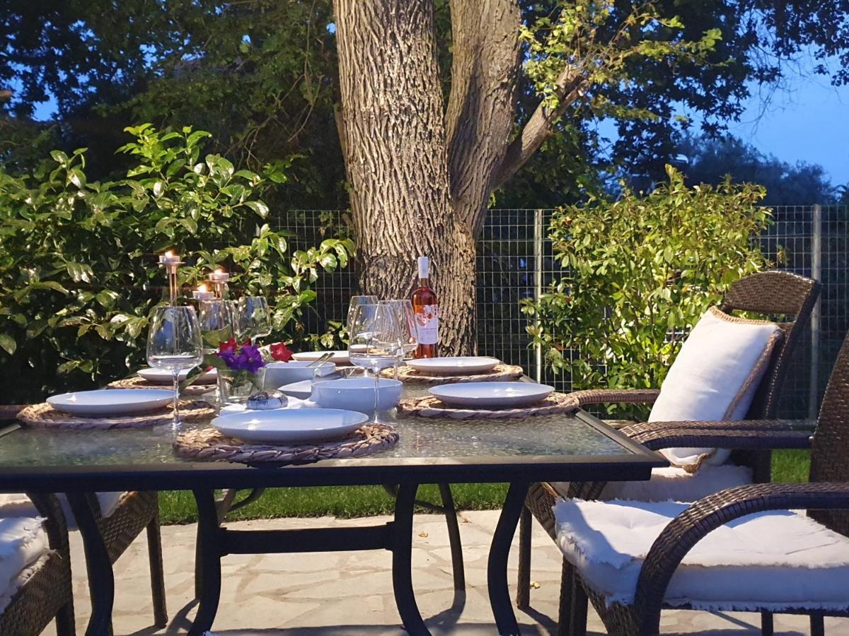 Dioni Luxury House Villa Nea Iraklitsa Eksteriør bilde